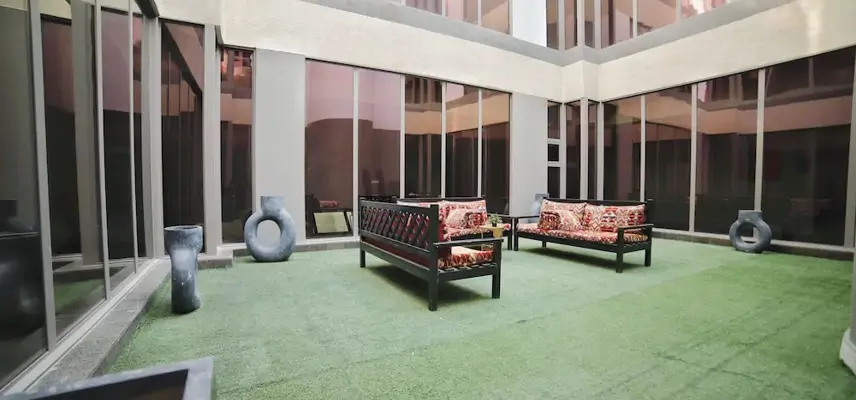 Tu Jardin Tabba image